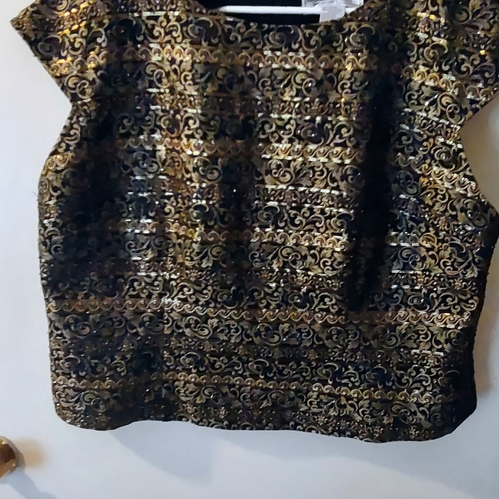 Sleeveless Top